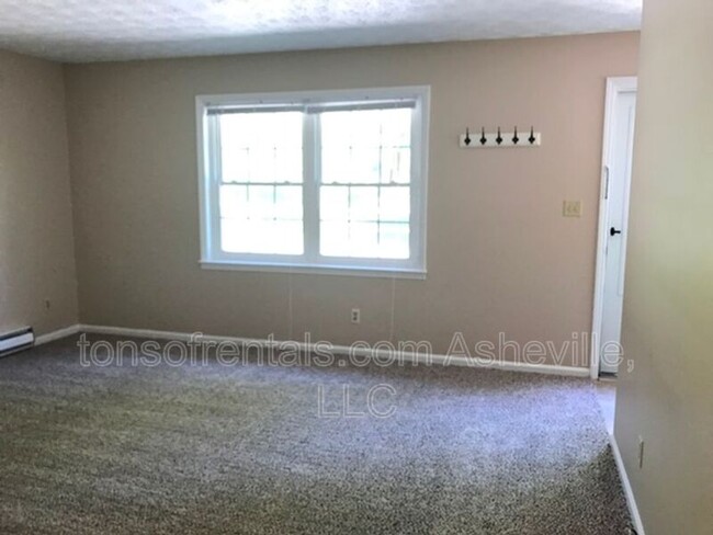 Foto del edificio - 276 Edgewood Rd