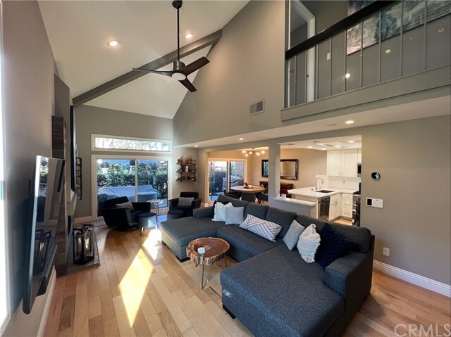 Building Photo - 7911 Woodlake Dr