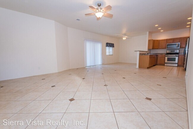 Building Photo - 4 br, 2 bath House - 1467 Calle Esperanza