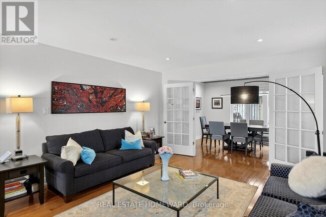 Photo du bâtiment - 1530 Scollard Crescent