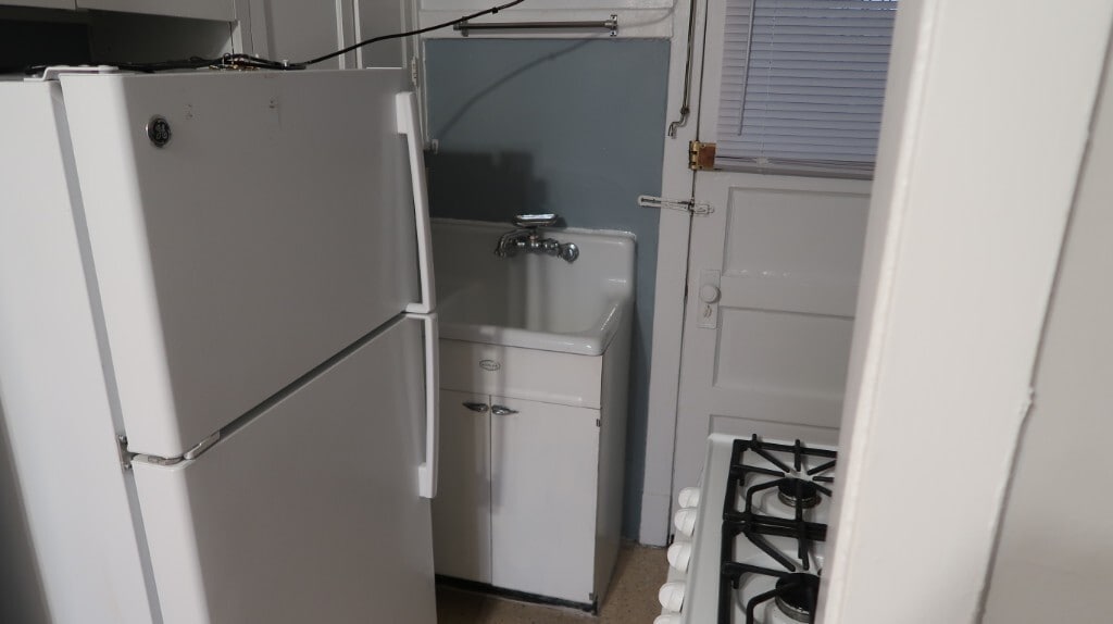 Primary Photo - 2617 W Gunnison St