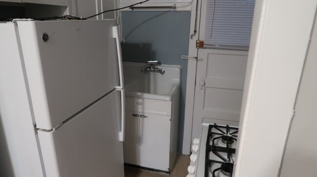 Foto del edificio - 2617 W Gunnison St