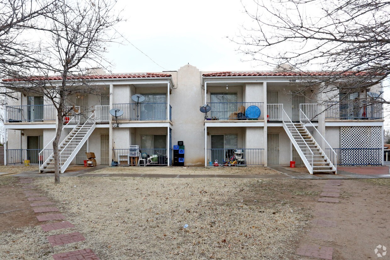 Primary Photo - 1215-1223 Coal Ave SW