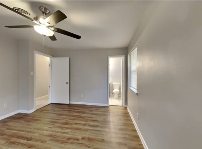 Building Photo - 5716 Wheaton Dr