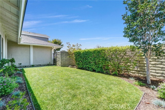 Foto del edificio - 17232 Golden View Ln