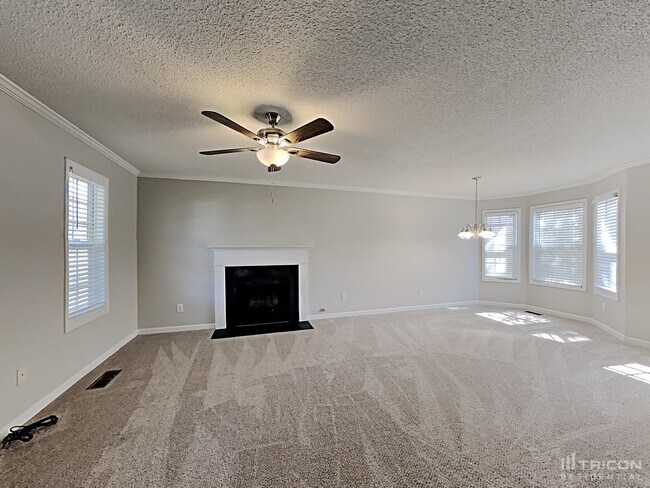 Building Photo - 412 Remington Ct