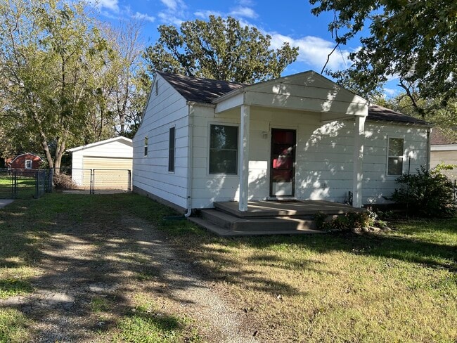 Foto del edificio - 808 N Sheridan St