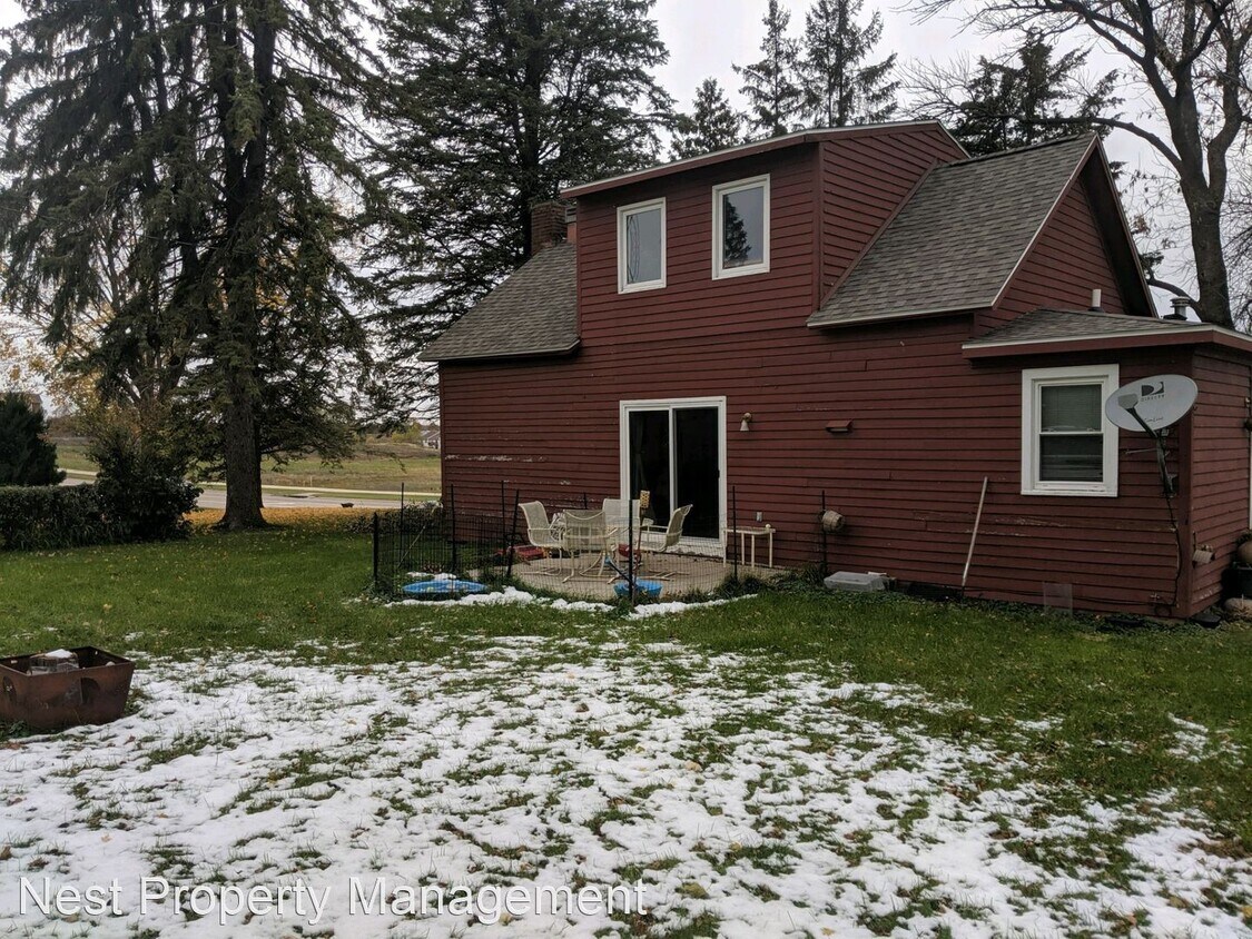 Foto principal - 2 br, 1 bath House - 101 E Forevergreen Rd