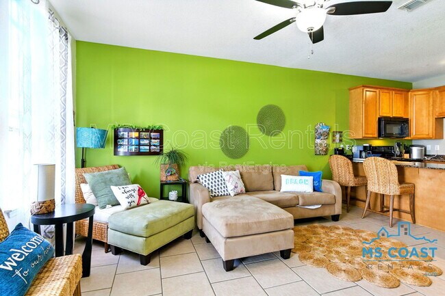 Foto del edificio - 1131 Century Oaks Dr