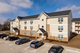 Building Photo - The Reserve at Madison Flatts