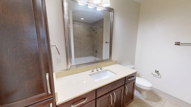 Interior Photo - Griffis Uptown