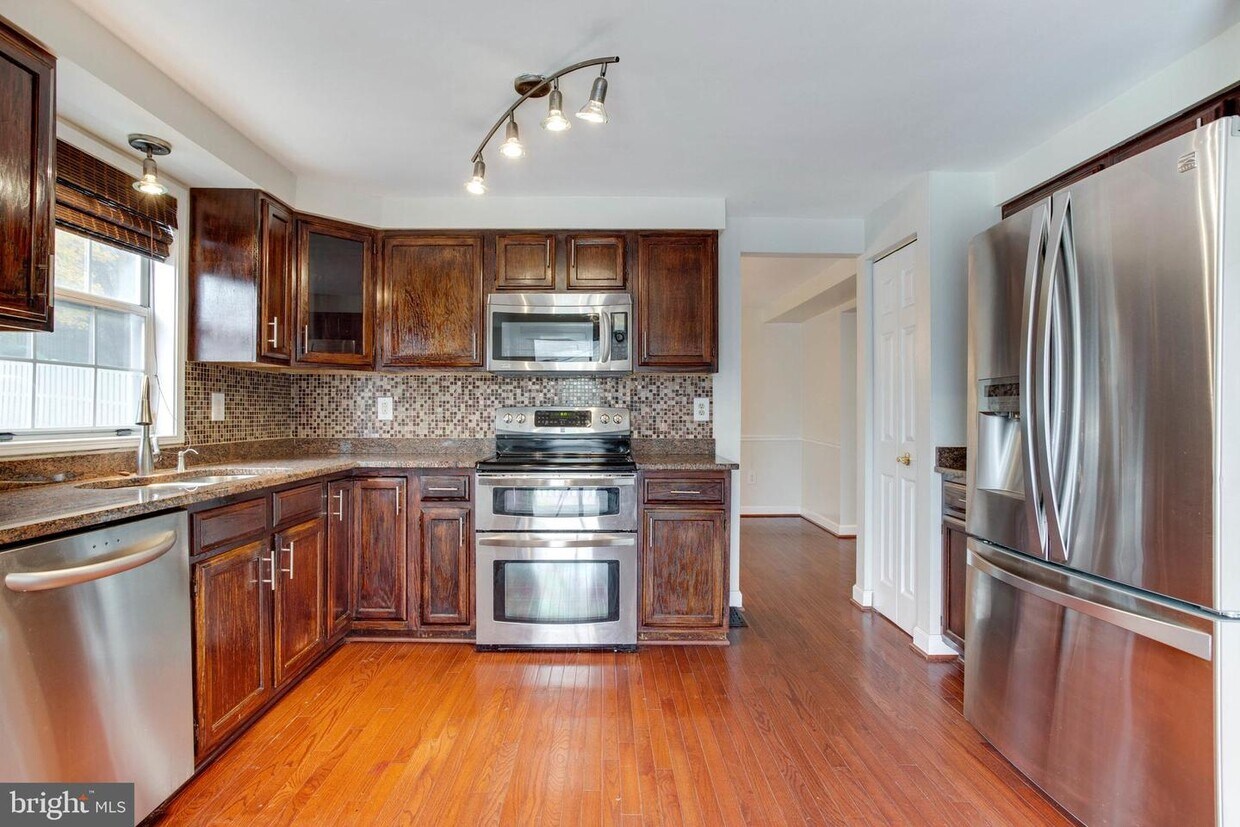 17225 Brookmeadow Ln, Upper Marlboro, MD 20772 House Rental in Upper