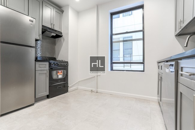 Foto del edificio - 30-17-30-34 34th St