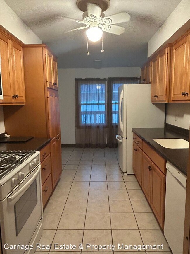 Building Photo - 2 br, 1 bath House - 1274 Demmond St
