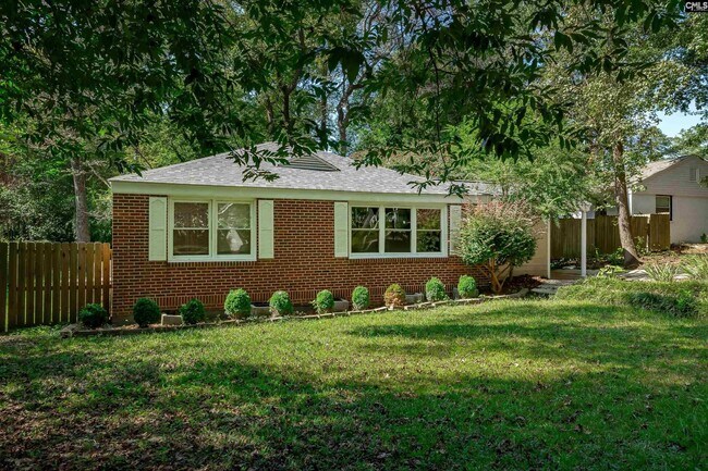 Building Photo - 2241 Atascadero Dr