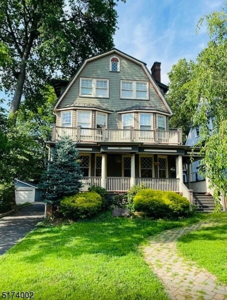 Primary Photo - 181 Summit Ave