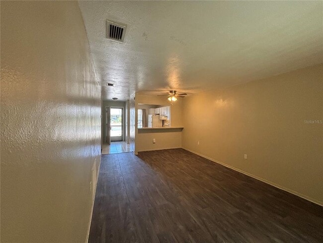 Foto del edificio - 2850 Westmoreland Ct