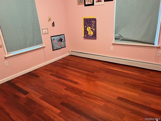 Foto del edificio - 21 Nassau Rd