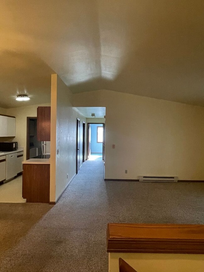 Foto del edificio - Spacious 2-Bed, 2-Bath Condo with Comfort ...