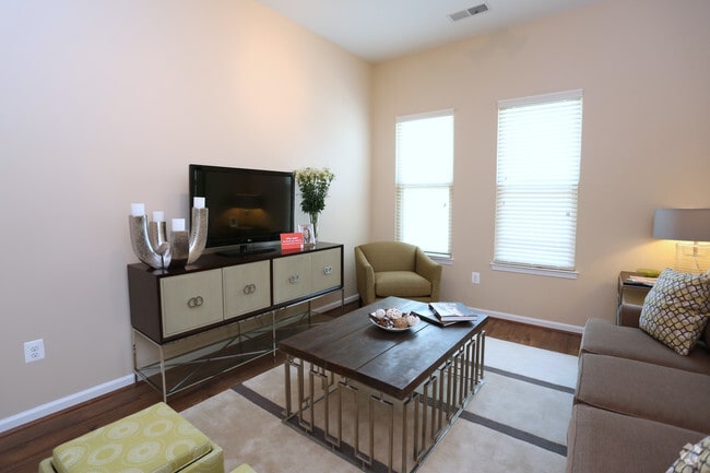 Interior Photo - ReNew Federal Hill East