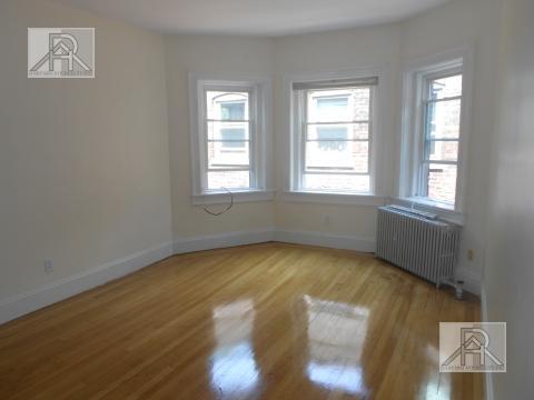 Foto del edificio - 387 Harvard St