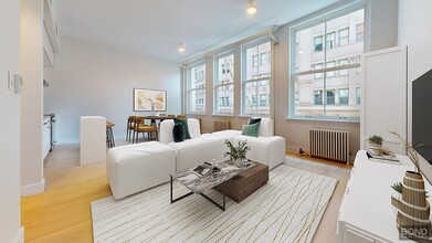 Building Photo - 448 Broome St