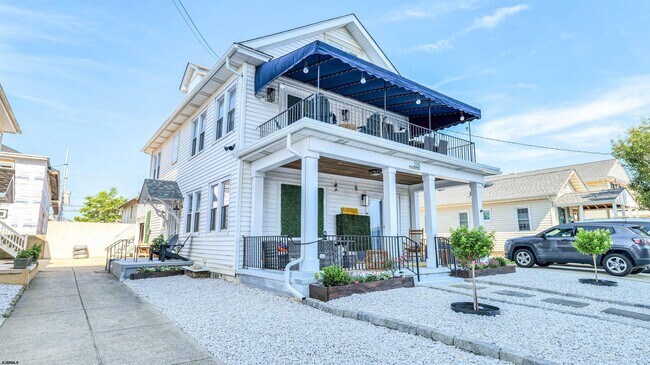 Foto del edificio - 229 N Derby Ave