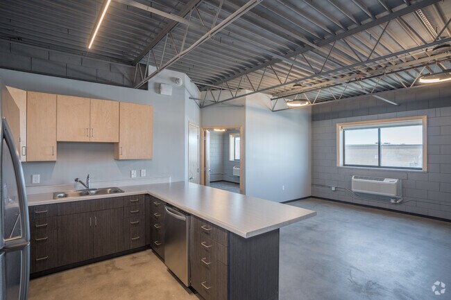 1HAB, 1BA - De lujo - The Howard Apartments