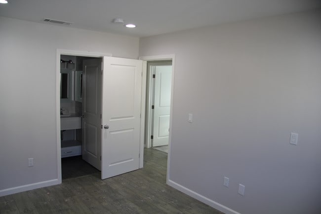 Interior Photo - 7359 Kester Ave