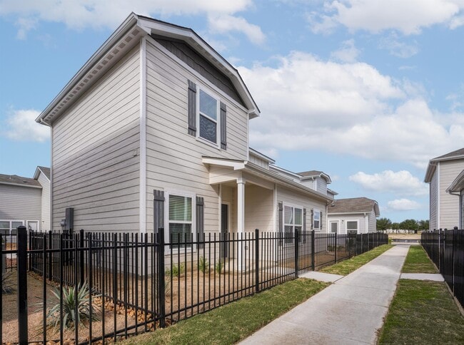 Building Photo - 10860 Quinn Ct
