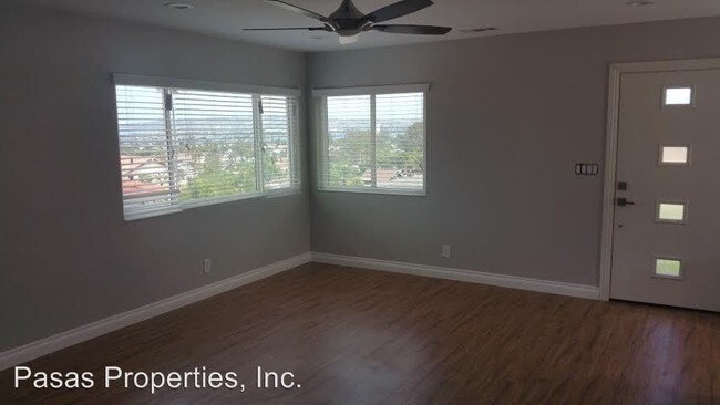 Building Photo - 4573 Newport Ave