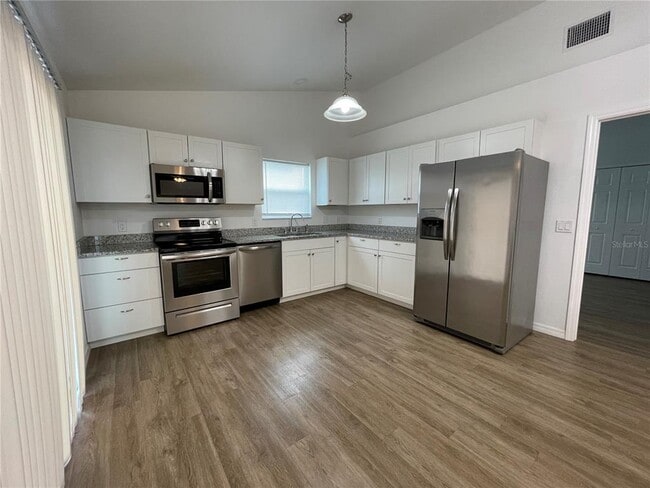 Building Photo - 8245 E Rosko Ct