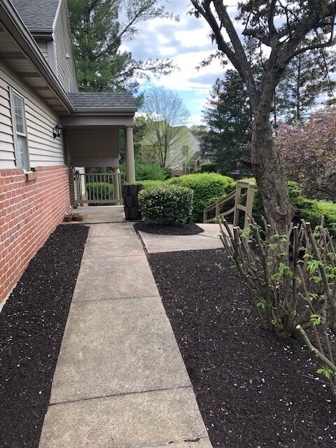 Foto principal - 29 Sterling Ct