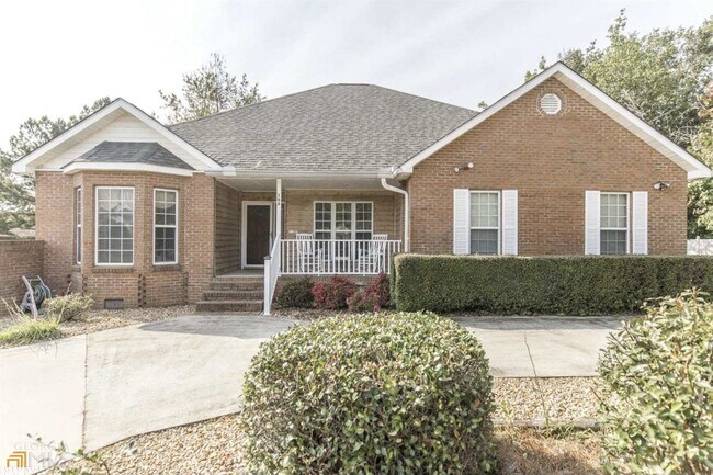 Building Photo - 102 Catalina Dr