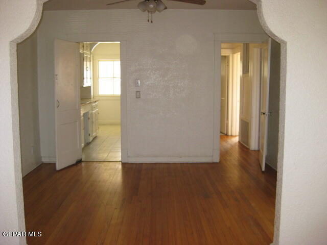 Building Photo - 712 E Baltimore Dr