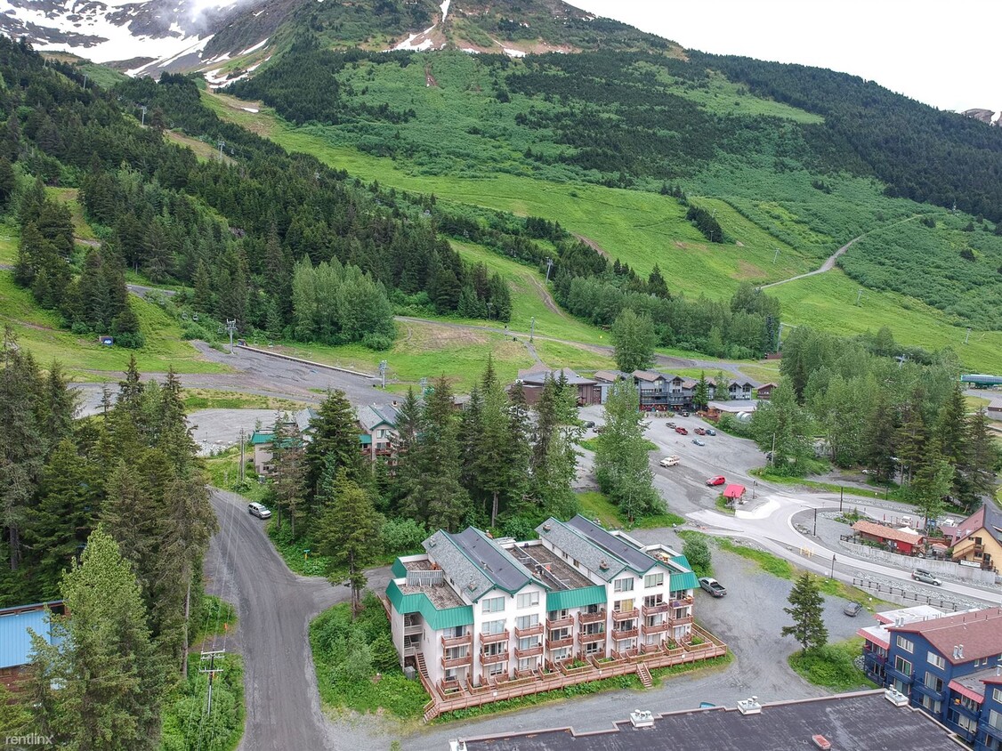 Foto principal - 1 br, 1 bath Condo - Alyeska West Condo Gi...