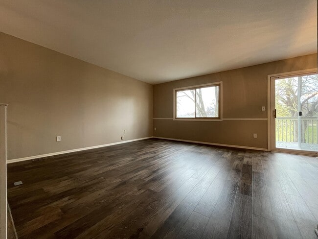 Foto del edificio - 7026 Pima Ln