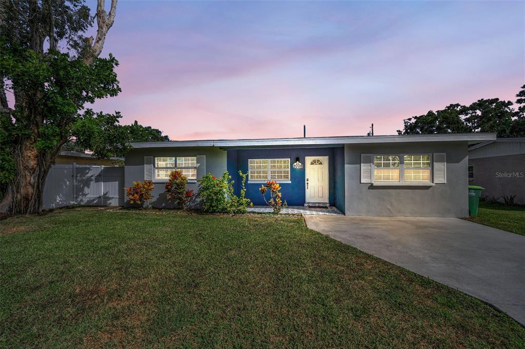 Foto principal - 2008 Lake Citrus Dr