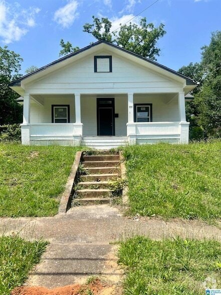 Building Photo - 300300 66th St S