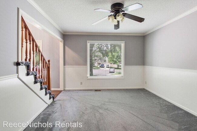 Building Photo - 4 br, 2.5 bath House - 15761 Horton Street