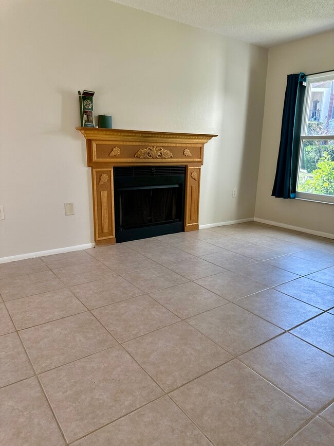 Building Photo - 3455 Countryside Blvd