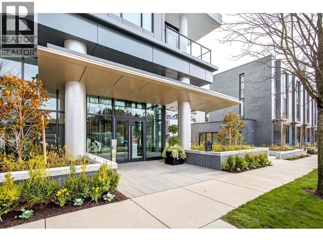 Building Photo - 6138 Birney Ave