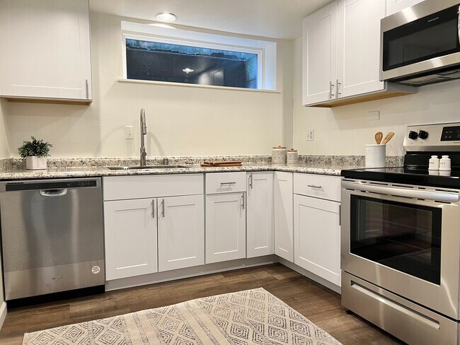 New Kitchen - 9611 15th Ave NE