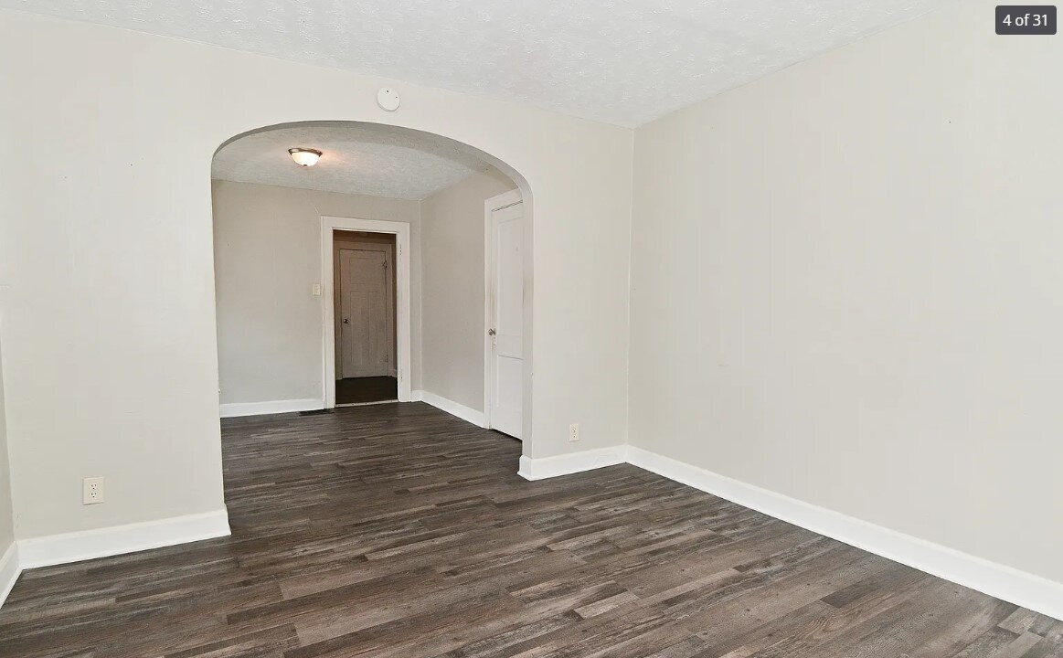 Foto del edificio - "Charming 2-Bedroom Duplex Retreat on N Dr...