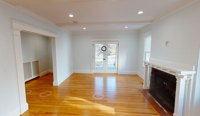 Foto del edificio - 260 Lake Ave