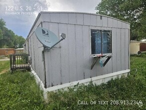 Building Photo - 122 US-20