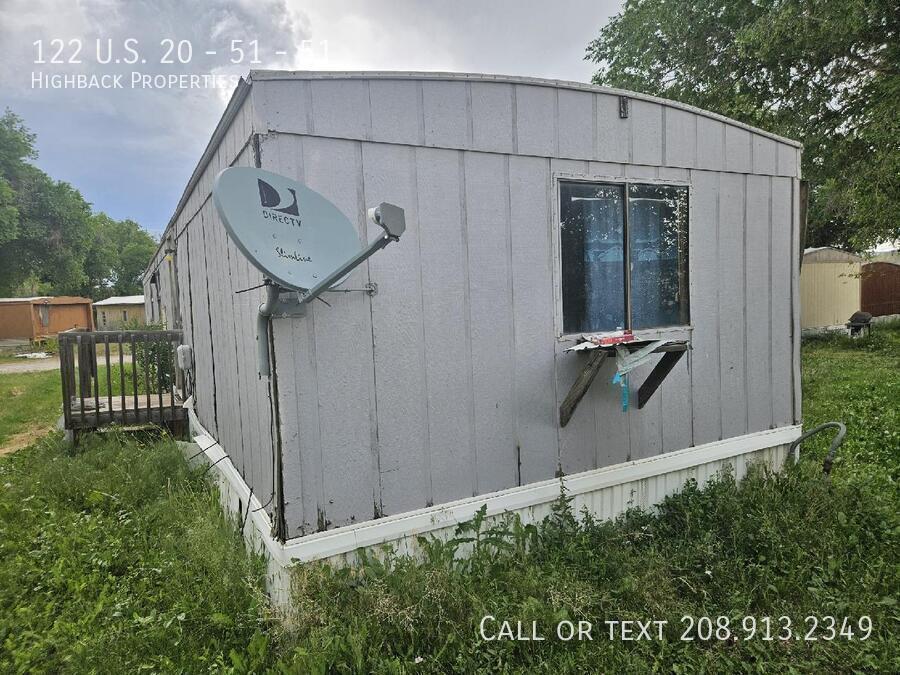 Primary Photo - 122 US-20