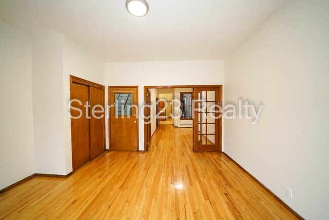Foto del edificio - 3703 31st Ave