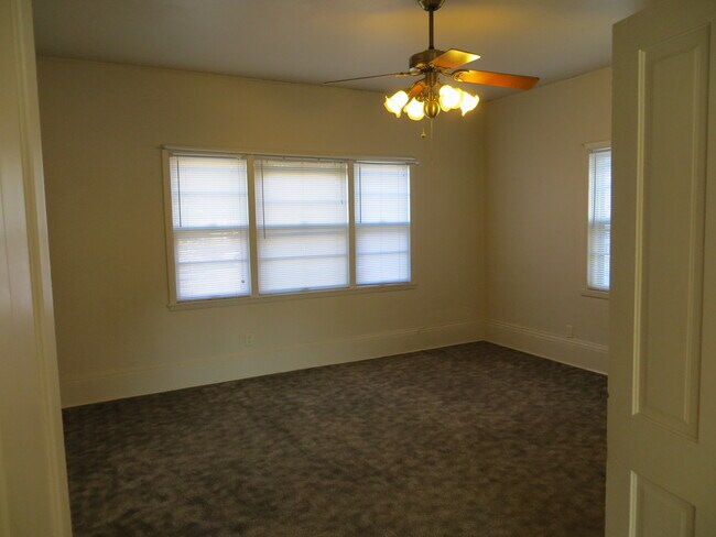 Foto del edificio - 860 10th St