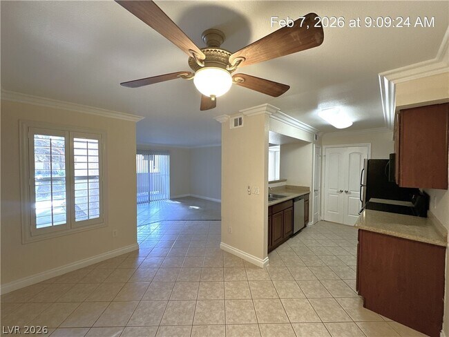 Foto del edificio - 1150 N Buffalo Dr